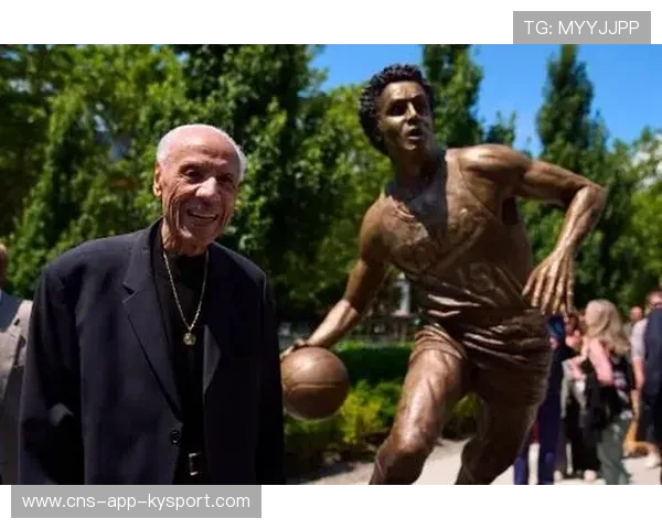 威尔肯斯陨落！NBA首位千胜名帅辞世，篮坛痛别传奇